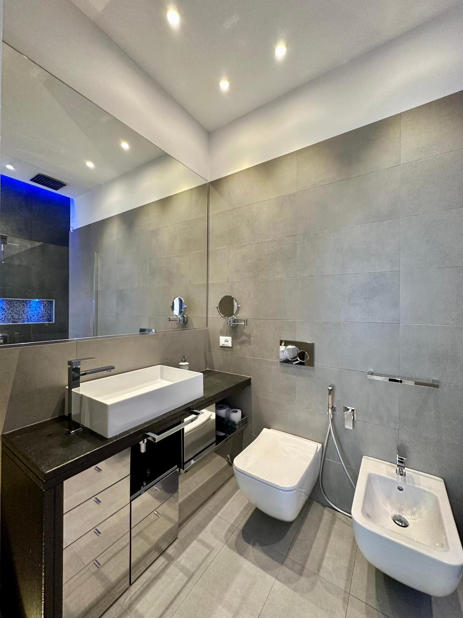 Ceo Luxury Suite Di Cagliari Exterior photo